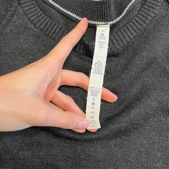 Lululemon Sunshine Coast Black Womens‎ 4 Thumbholes Rayon Cashmere Sweater - Picture 5 of 6